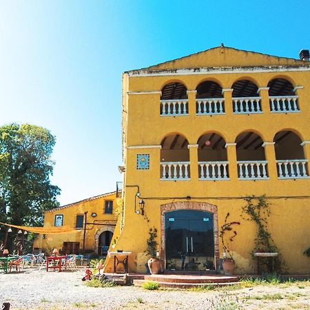منزل الضيف Olesa de Bonesvalls  في Maset Del Garraf المظهر الخارجي الصورة